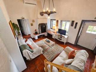Cozy House in Furnas with Mountain View - 1