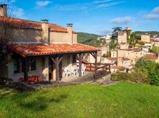 Charmante maison à Puy-l'Évêque avec jardin et balcon - 0