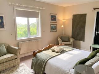 Spacious house with sea and mountain views, Co. Kerry - 3