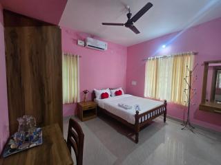 Serene Inn Homestay - 4