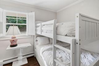 Steve's Place: Heated Pool, 3BR Southold Home, Beach - 2