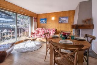 Beautiful 50m with 2 balconies and mountain view - 4