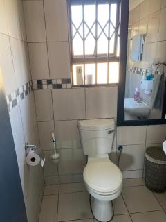 Nsuku M Guesthouse - 5
