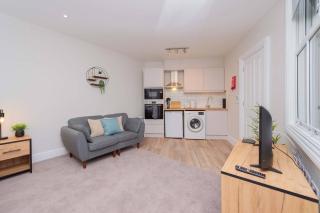 Studio 2, Second Floor Leisure and Business - 2