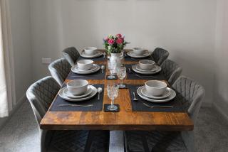 Sun Terrace - Town Centre - 2 Bedroom Apartment - 6
