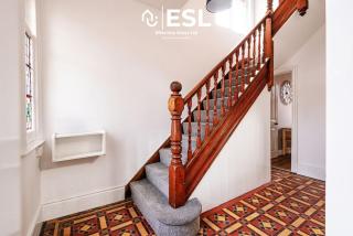 4 Bedroom House Close to Shrewsbury Town Centre - 1