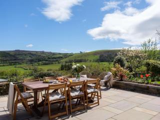 Large Farmhouse set in the Shropshire Hills - 9