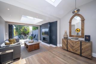 Stylish London Flat with garden and parking space - Pass the Keys - 4