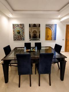 Appartement moderne, 2 Chambres 2 SDB et parking privé - 1