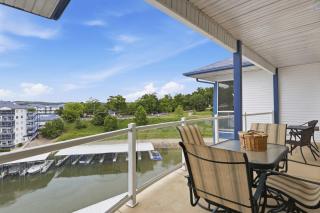 Boat Slip TopFloorLakeView Seasonal Pool Hot Tub - 6