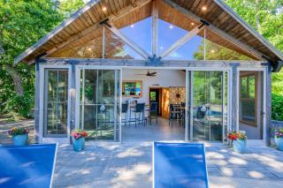 Cape Cod luxury with private pool - 8