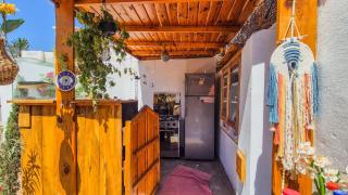 Bedro Guest House Wooden Cabin 30 Sec Beach - 3