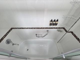 Lucero 1 - Moderno Triplex con Patio y Cochera Doble - 2