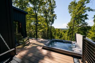 Solo or Couple's Hot Tub Retreat - 9