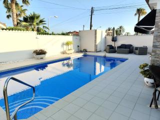 Villa Quesada con piscina privada - 8