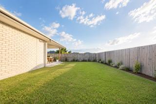 Spacious 4BR Family Home in Yarrabilba perfect for everyone - 7