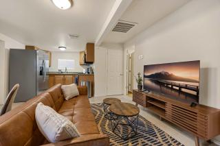 Highland Hide Away Boho Chic UA Walk Superhost - 3