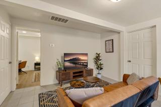 Highland Hide Away Boho Chic UA Walk Superhost - 8