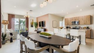 Welcome to your home away from home! Enjoy - 5