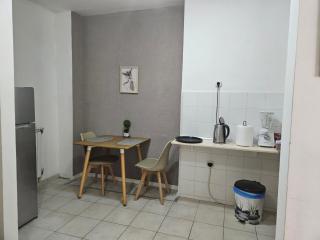 Velvet Apt - 2