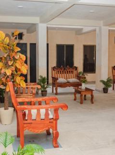 Hotel & Suites JM - 6