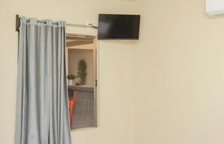 Hotel & Suites JM - 2