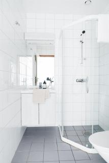Modern and ocean view flat in city - 7