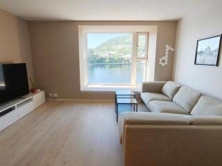 Modern and ocean view flat in city - 5