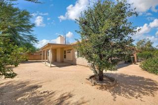 Desert Retreat Modern 3BR Spa Bath Long Term - 8