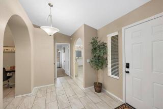 Desert Retreat Modern 3BR Spa Bath Long Term - 5