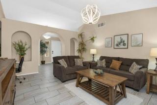 Desert Retreat Modern 3BR Spa Bath Long Term - 6