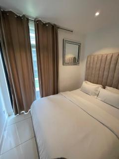 Interessante Homes - 5