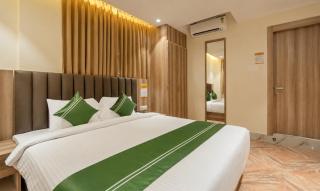 Hotel Sunshine Plaza Near IGI Delhi Airport - 1