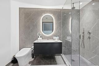 E11EVEN Superior Suite with Elite Amenities - 4