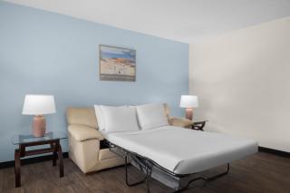 Victoria Palms Inn and Suites - 8