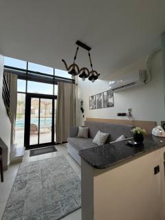 Cozy Cabin at Zahra - North Coast - 3