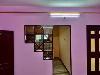 ABHI Shree HOME STAY - 2