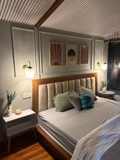 Nirvana Home Stay - 8