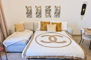 Yas Island 2BR | Pool | Near Ferrari World & Mall - 3