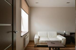 Modern apartment with free parking - 6