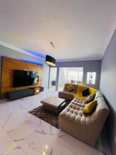 Stylish 2BR Marina Apartment with Sea View T21308 - 7