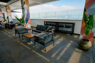 INARA 1007 - Cuatro City Stay - 9