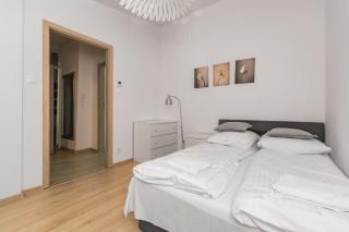 Sobieskiego 3 by Grand Apartments - 1