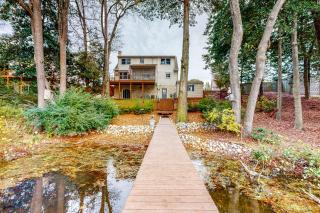 Salisbury Waterfront: Schumaker Pond Paradise! - 0