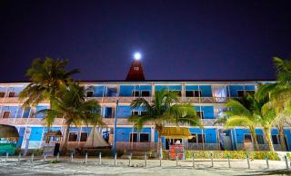 El Faro Beach Front by ÓOL Hotels - 4
