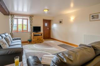 3 Bed in Brecon oc-bn370 - 1