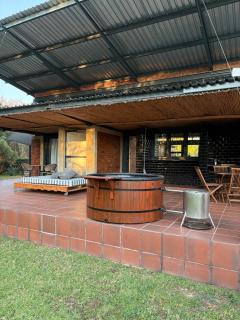 Glass House Private Hot Tub Hartbeespoort - 0