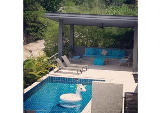 4 Bedroom Villa Sawadee 500 metres to beach SDV391 - 5