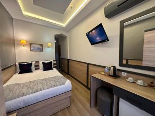 Ethnica Hotel Old City - 1