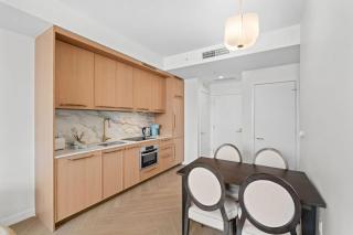 Rooftoop Pool Gym & Luxury 1 BR at NoMad Wynwood - 3
